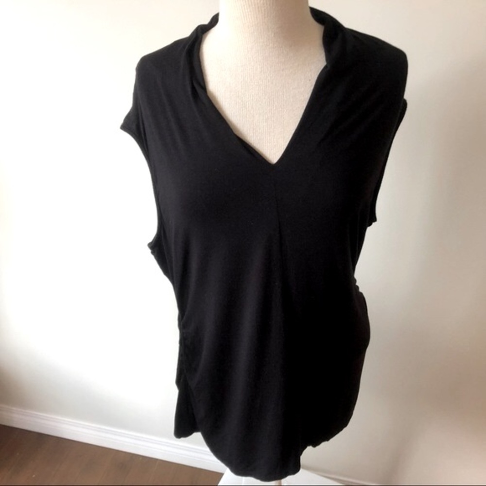 5/$25 Nygard Sleeveless Ruched Tee Black Size XL